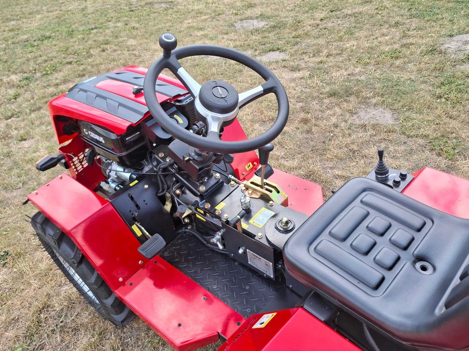 Traktor wielofunkcyjny Cedrus 4x4 C-TUR-18B