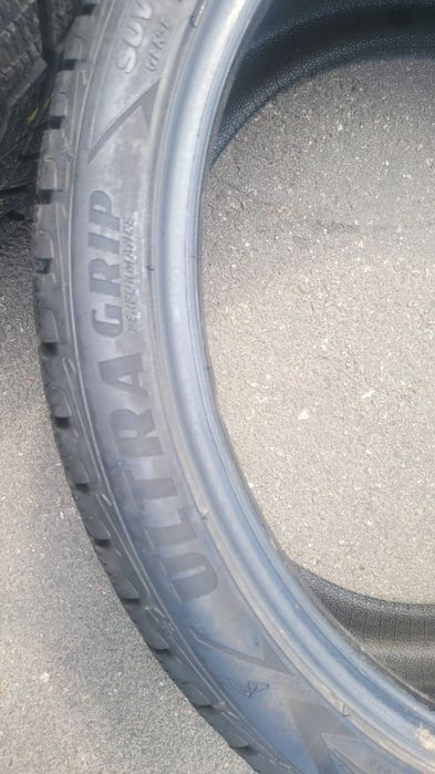 285 35 22/265 35 22 Goodyear UltraGrip Perfomance