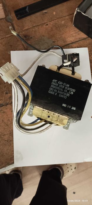 Transformador de Ups  "APC"