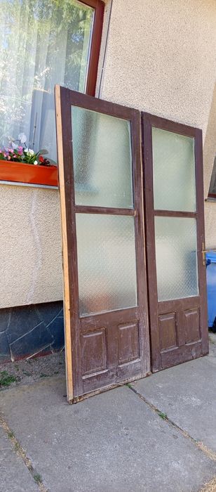 Двері з коробкою, вікно, балконні двері