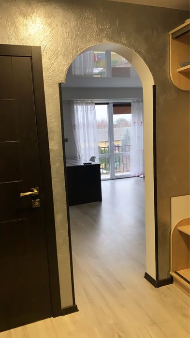 Квартира-студія в цетрі