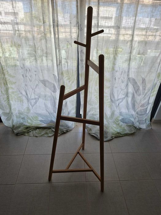Cabide de pé em bambu IKEA MORSNING