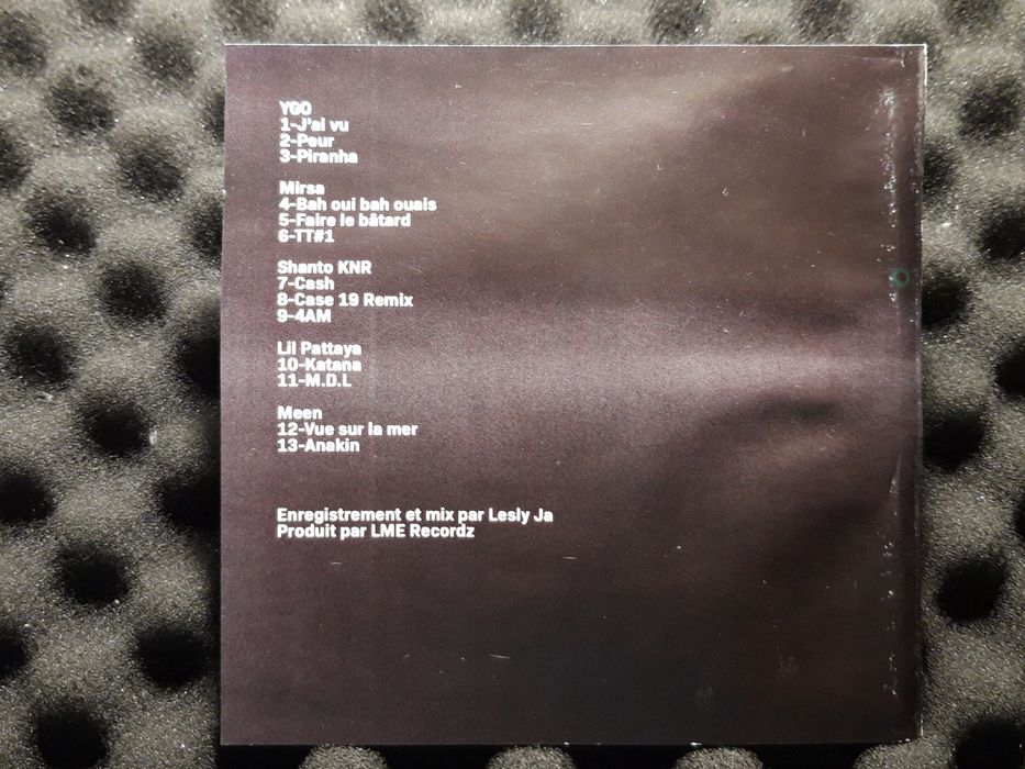 YOUniqueME? - En Cours De Telechargement (CD, 2019)

Label: Homeless R