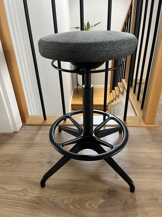 Stolek Ikea Lidkullen jak Nowy