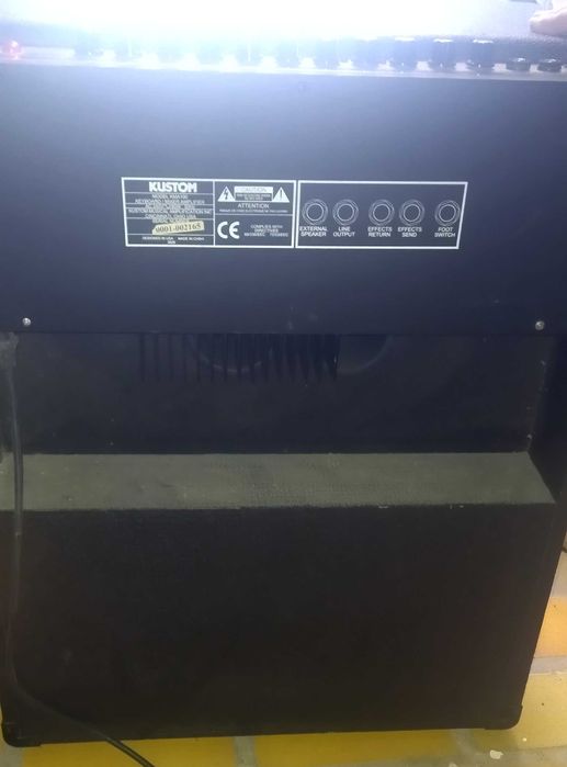 Coluna/PA KUSTOM KMA 100