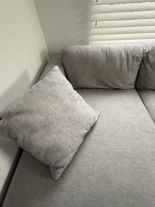 Sofa jasnoszara rogowa