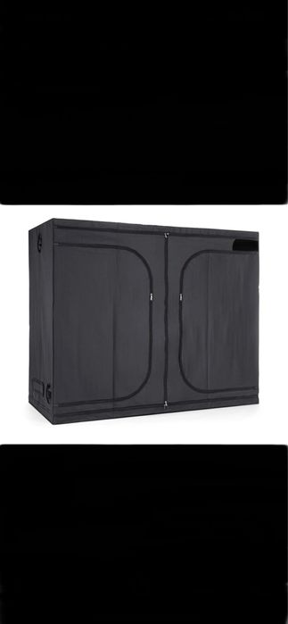 Namiot termiczny do uprawy roslin.