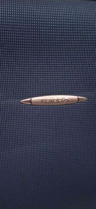 Сумка на ручку валізи