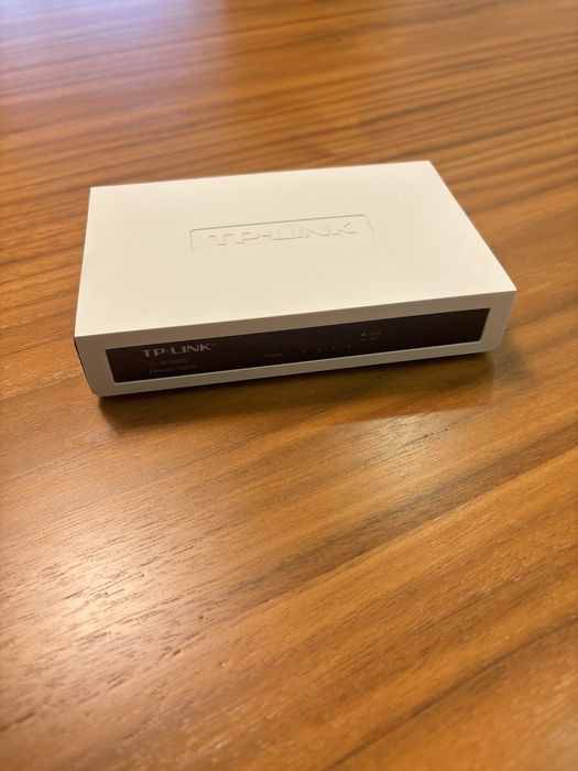 Switch TP-link TP-SF1005D