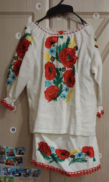 Вишитий костюм з льону: 116 розмір