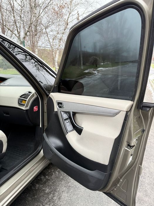 Sitraen С4 grand pikasso