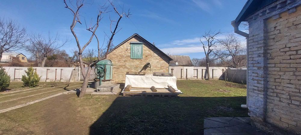 Продається житловий будинок в с.Путрівка. 28000$