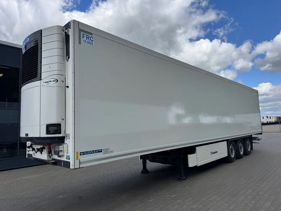 Krone Chłodnia ,Doppelstock , Carrier Vector 1550  274.000 km!!, Szer. kwiatowa 2,50m, oś podn., Nowe opony!!