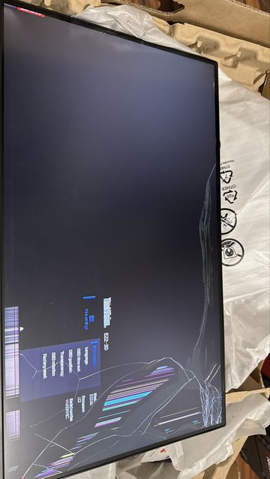 Nowy Monitor Lenovo ThinkVision E22-30 Zbita matryca