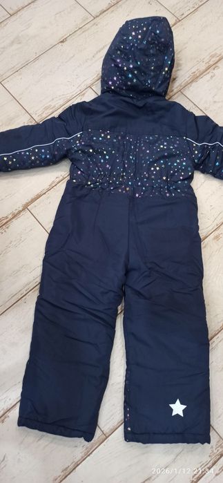 Nowy zimowy kombinezon dla dziewczynki 110/116