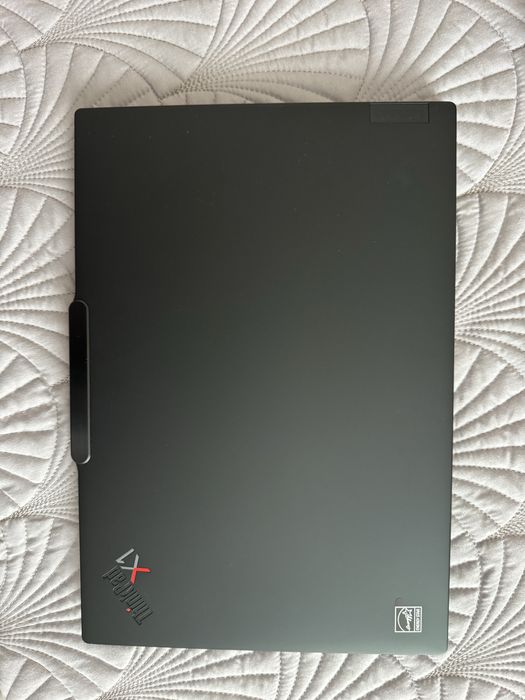 Lenovo Thinkpad 12 carbon 12 Gen  1 TB