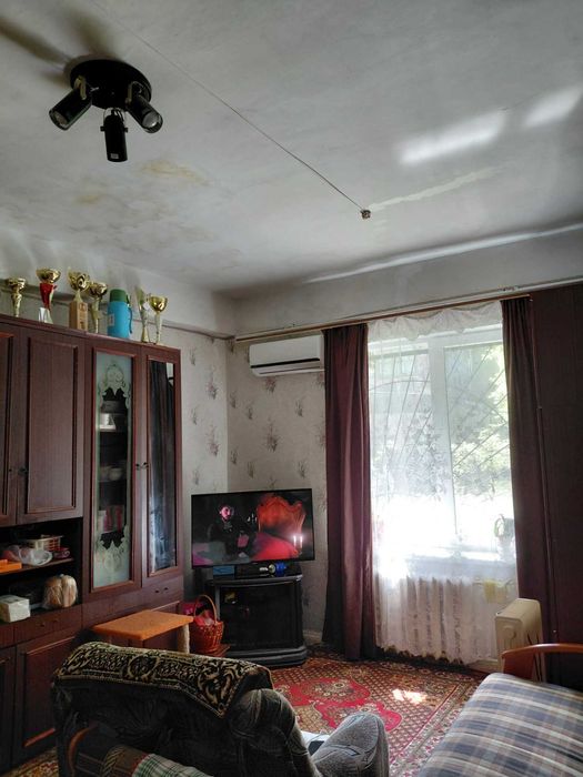 Продажа 2х ком. в общежитии