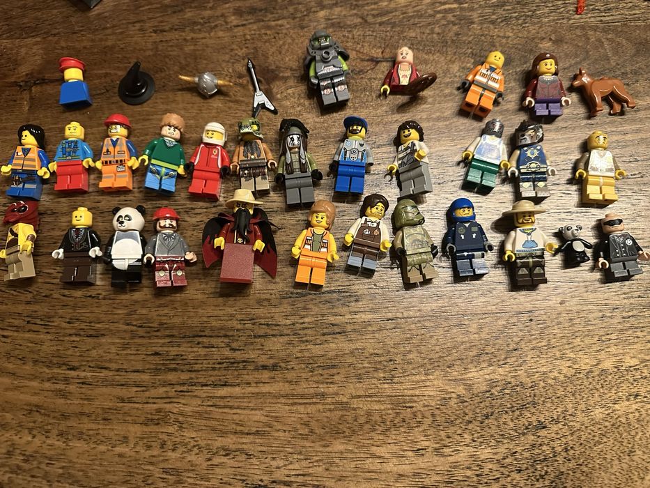 Vendo 15kg de legos com alguns montados e outros nao