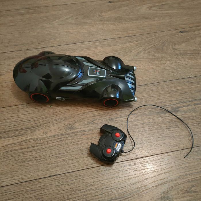 Samochód zdalnie sterowany Star Wars Darth Vader