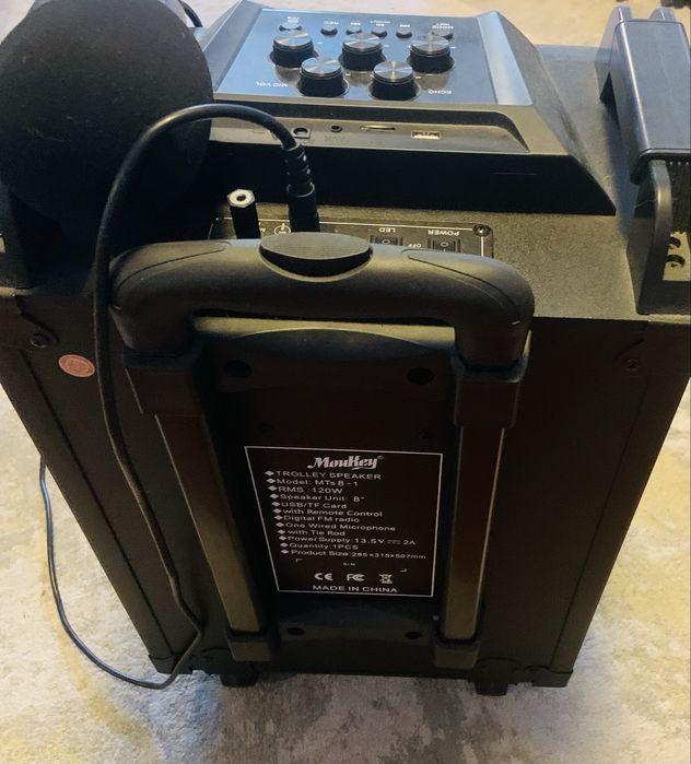 Coluna de Karaoke Portátil Moukey MTs 8-1 (120W) – Como Nova