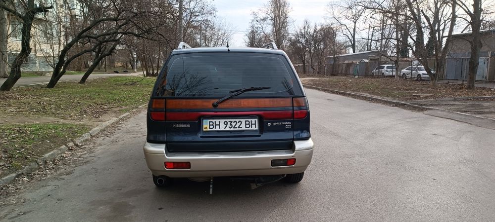 Митсубиси Спейс вагон: 3 200 $ - Mitsubishi Одеса на Olx