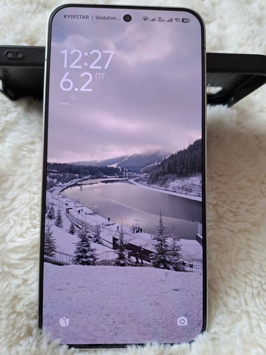 Продам телефон POCO F7 12+6 /512