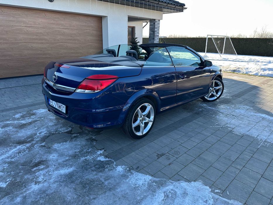 Opel Astra H TwinTop_Kabriolet 1,6 Benzyna_Skóry_Parktronik
