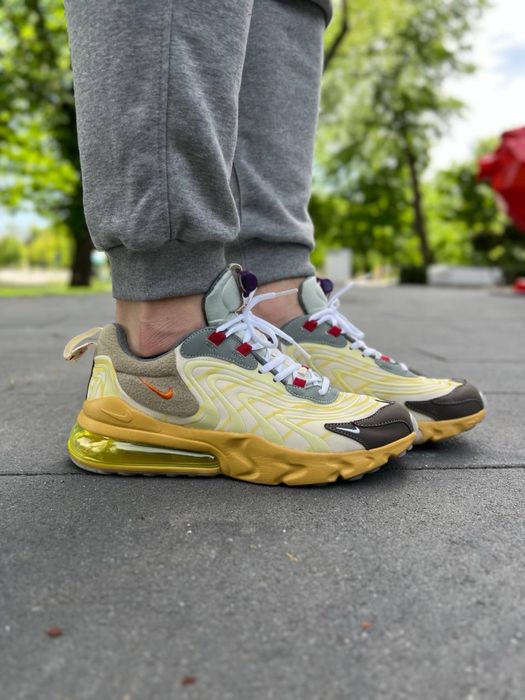 Harga nike air max 270 react 2025