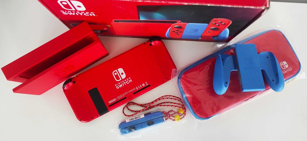 Nintendo Switch -  Edição Limitada Mario -  Desbloqueada CFW