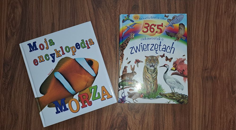 Dwie książki o zwierzętach, encyklopedie