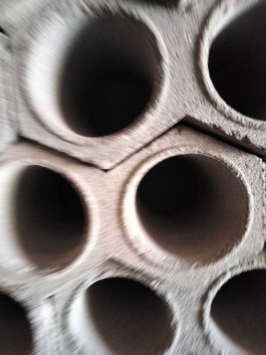 B L O C O S  duplos  para garrafeira promenorizados ( em cimento)