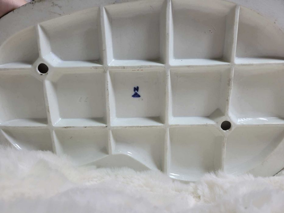 Stara Włoska figurka porcelanowa " Pan żul i kot"