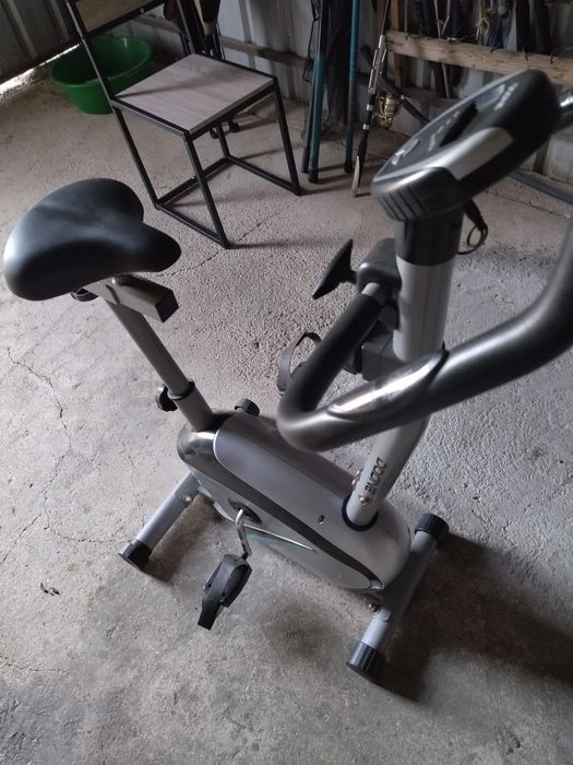 Vendo bicicleta estética como nova