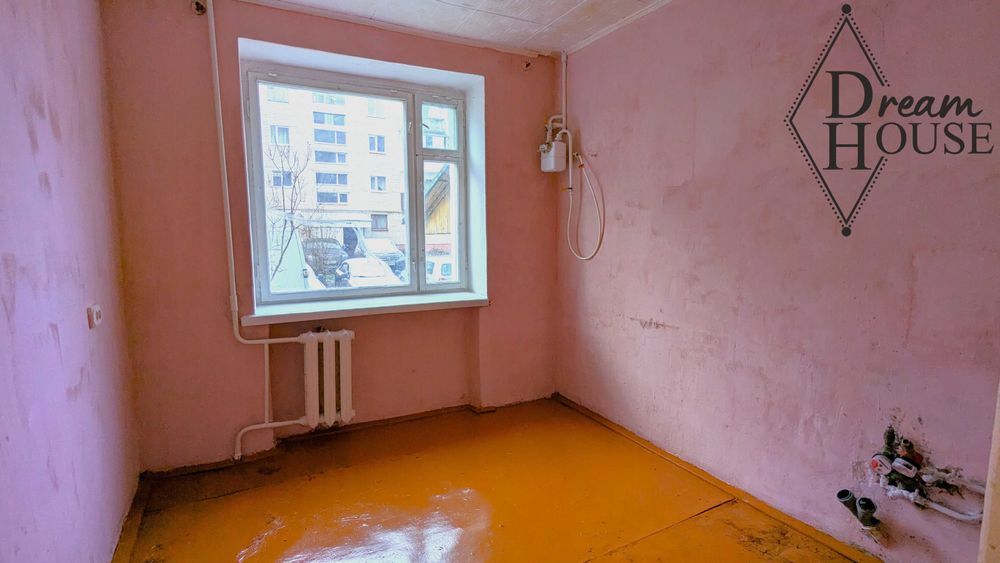 Продам 3-кімнатну квартиру по вул.Ковельська