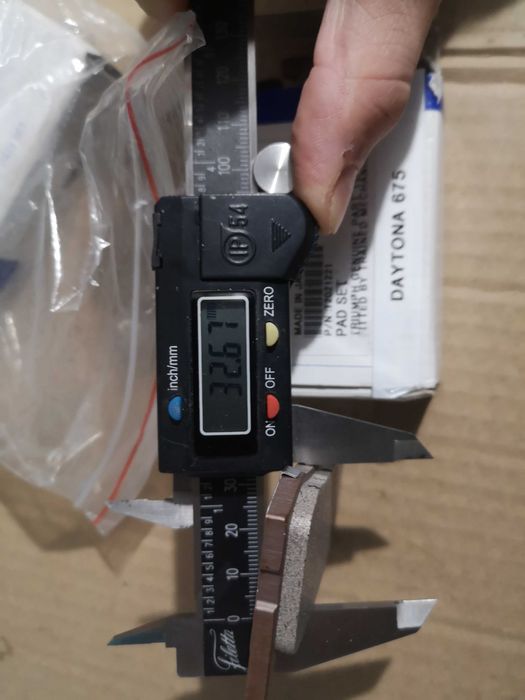 Nowe klocki hamulcowe 2016 Triumph street triple R/daytona 675 komplet