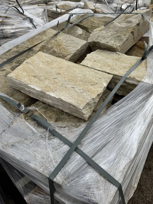 Камень бутовый .