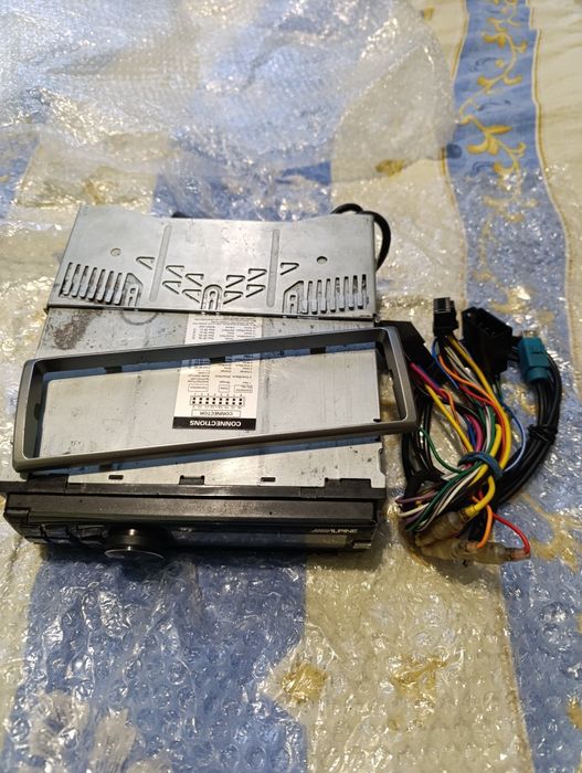 Магнитола Alpine