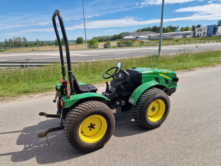 Traktor Ferrari Vipar 40 koni idealny  stan