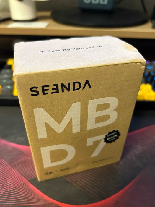 Бездротова вертикальна мишка Seenda