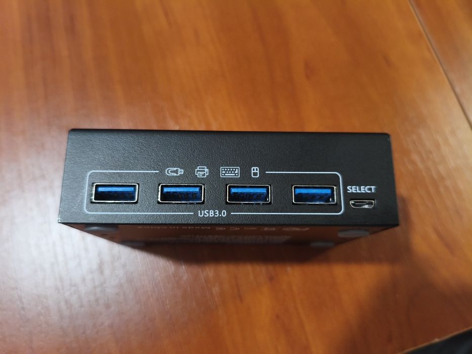 KCEVE 2x2 Dual DP/USB 3.0 KVM Switch 4K Ultra HD