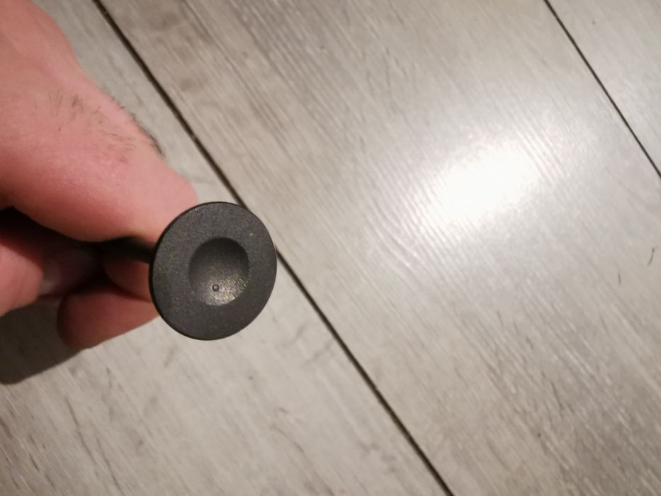 Yamaha yfz r125 zawór wydechowy glowicy cylindra oryginał