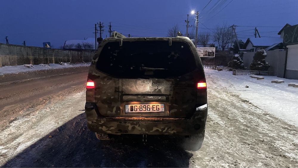 Nissan Pathfinder 2006 2.5 diesel