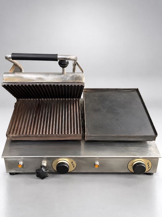 Torradeira com prensa e chapa