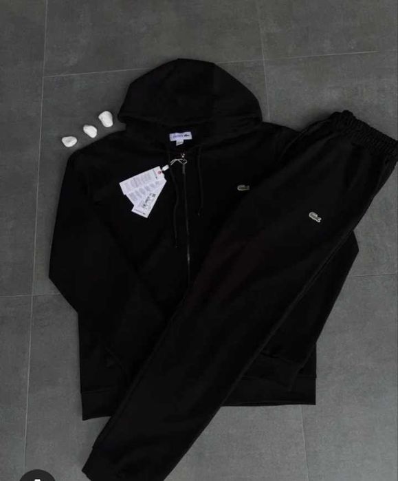 Nowe dresy Lacoste Black