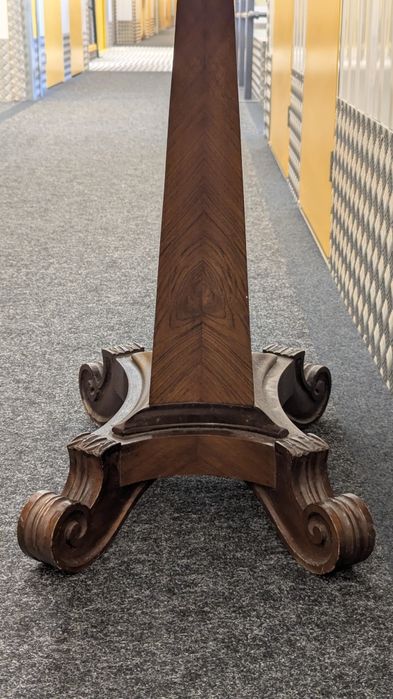 Mesa de jogo antiga
