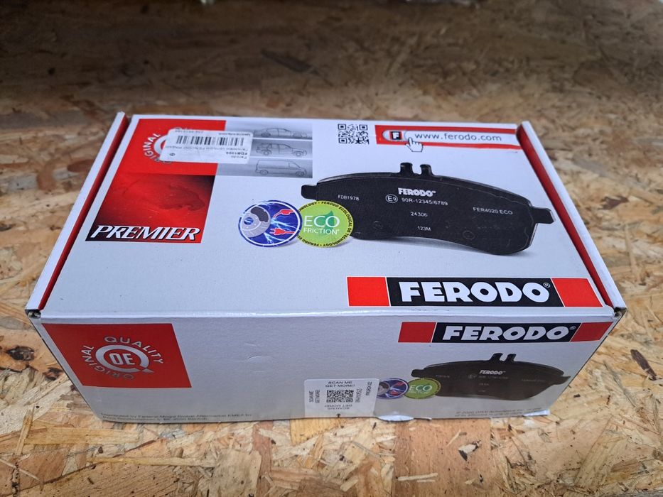 Гальмівні колодки на Шкода Фабія