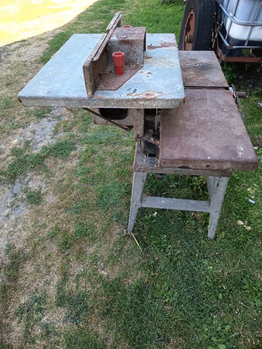 Gruboscówko frezarka ze stołem do drewna