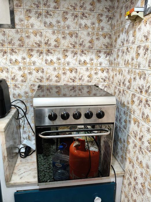 Fogão de cozinha a gás com forno