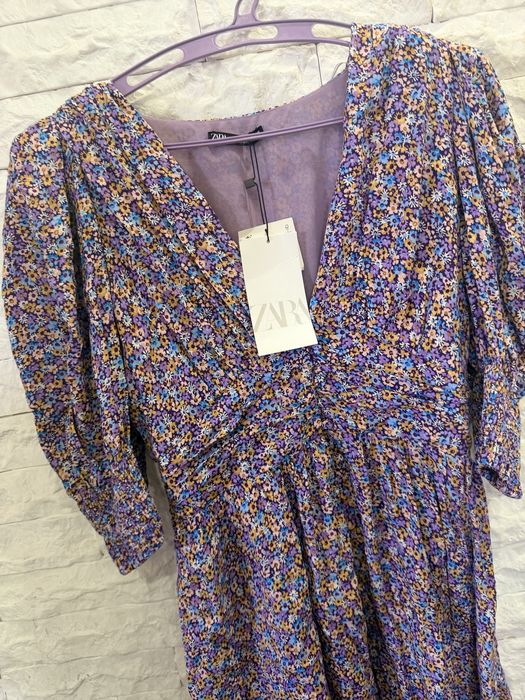 Сукня Zara в квіти