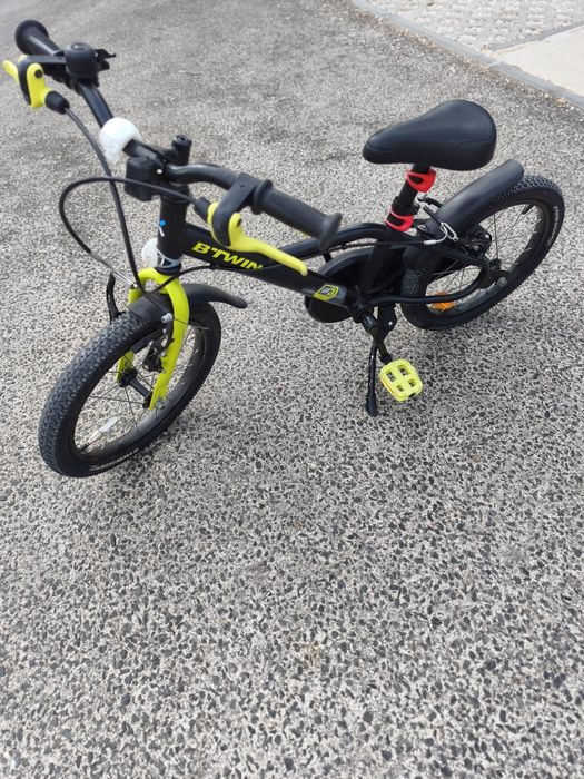 Bicicleta B-Twin roda 16